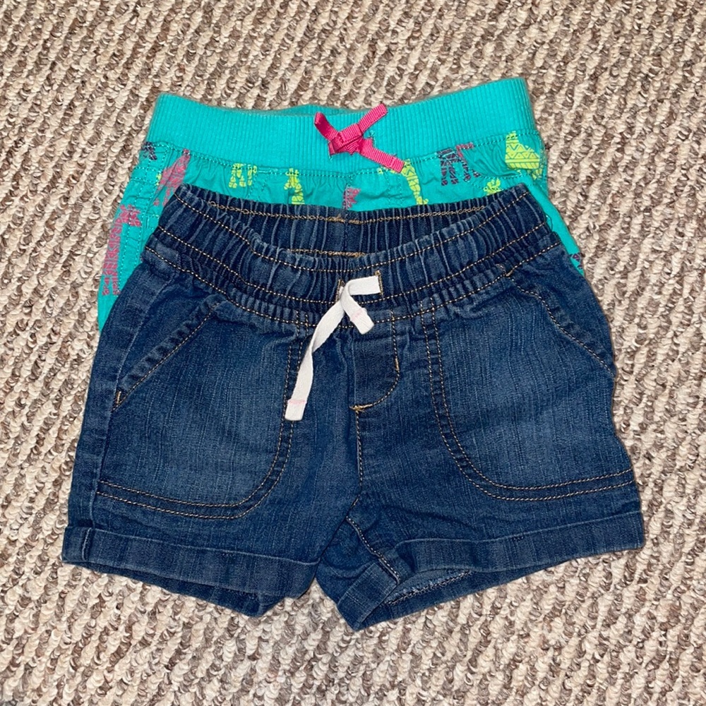 Set of 2 size 2T Jumping Beans Shorts